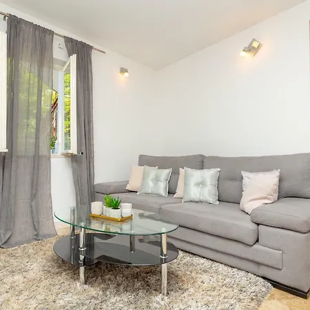 Appartement Hedera Estate, Hedera A18 *